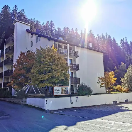 Uletsch Camp Laax