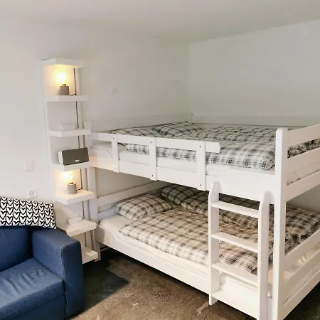 Apartamento Uletsch Camp *